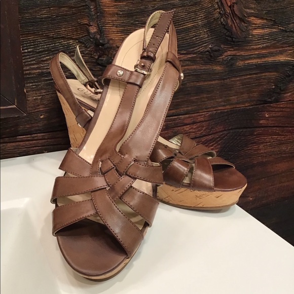 Guess Sandal Kayce Brown Strappy Cork Wedge SZ 10 - Picture 2 of 11